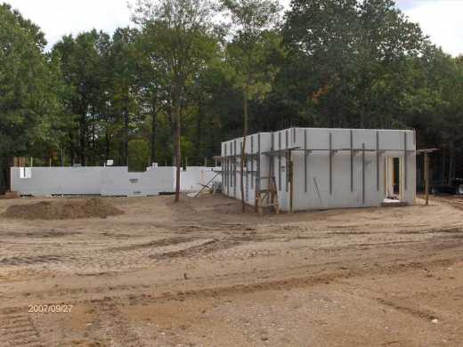 Energy-Efficient-ICF-Walls-For-House-With-Insul-Deck-Floor-Picture-2