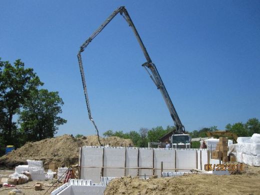 Placing-Concrete-in-ICF-Basement-Walls-Building-in-Ann-Arbor-Michigan-Project-EneE1DomM1-101.html-Picture-3