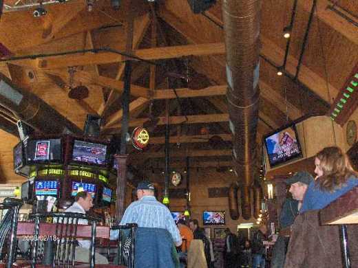 Rosie-O-Gradys-Restaurant-&-Pub-on-23-Mile-Road-in-Chesterfield-Twp-Michigan-Picture-5